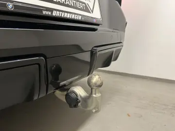 XM Label Red DA. Prof. PA. Plus B&W LED DAB AHK