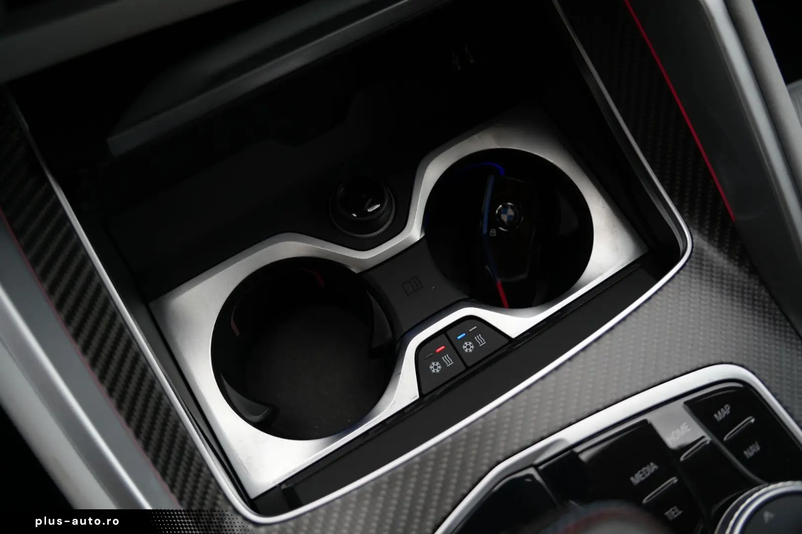 XM  BLACK EDITION-ACC-AHK-23M-LEDER SILVERSTONE