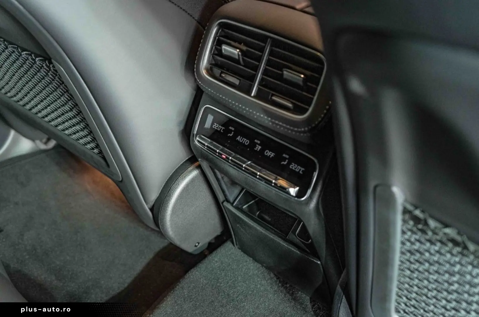 GLE 63 S AMG 4M  Coupe Panorama Carbon HUD Night