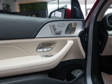 Mercedes-Benz GLE 350 DE COUPE 4M PPF TRAPA STOC