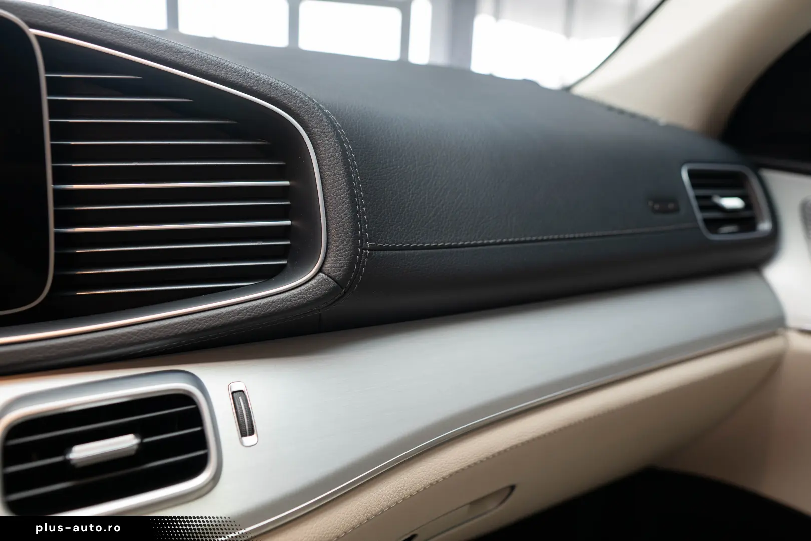 Mercedes-Benz GLE 350 DE COUPE 4M PPF TRAPA STOC