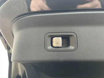 GLC 220 d 4M Coupé  AMG MULTIBEAM PANO AHK 360