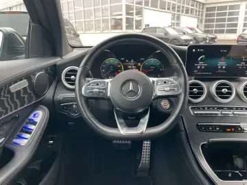 GLC 220 d 4M Coupé  AMG MULTIBEAM PANO AHK 360