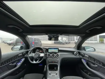 GLC 220 d 4M Coupé  AMG MULTIBEAM PANO AHK 360