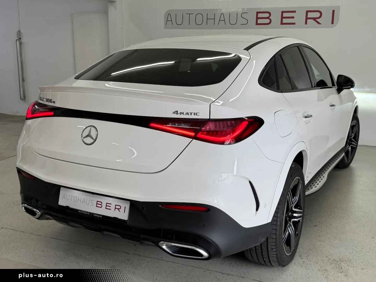 GLC 300e Coupe 4Matic AMG Night 20  360