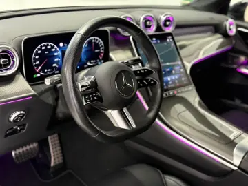 GLC 300e Coupe 4Matic AMG Night 20  360