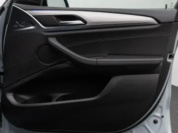 X4 xD30d M Sport Panorama Laser Kamera HUD HiFi