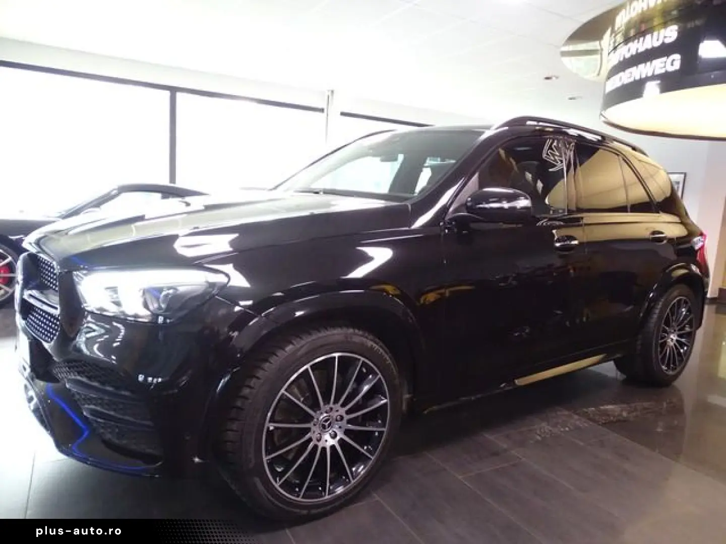 GLE 400 d 4M AMG LED Pano Burm Ambi 360Cam AHK