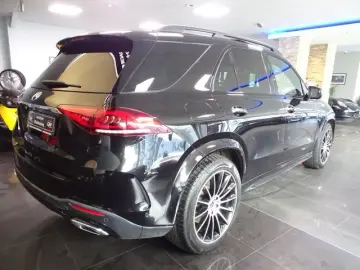 GLE 400 d 4M AMG LED Pano Burm Ambi 360Cam AHK