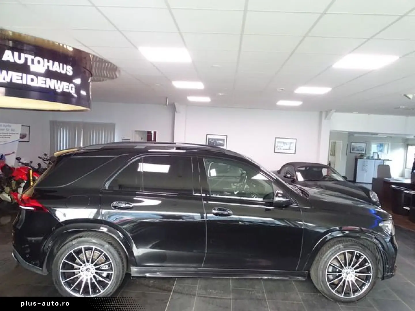 GLE 400 d 4M AMG LED Pano Burm Ambi 360Cam AHK