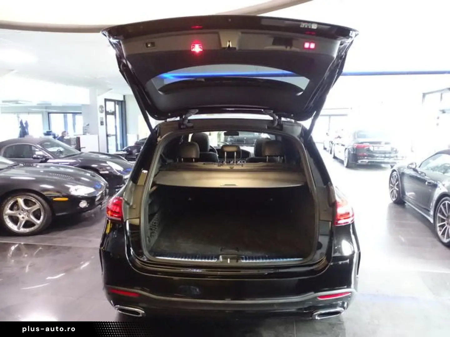 GLE 400 d 4M AMG LED Pano Burm Ambi 360Cam AHK