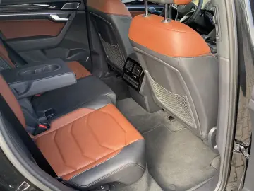 Touareg 3.0 TDI 4Motion R-Line Stdhzg AHK Pano