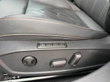 Formentor VZ 4Drive AUT~Leder~Ambie~360Kam~Memor