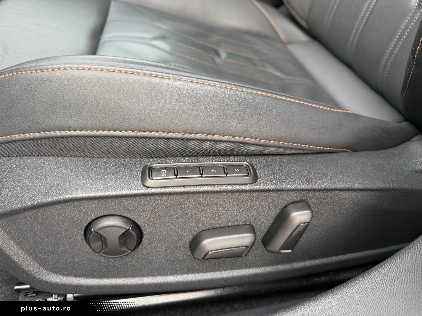 Formentor VZ 4Drive AUT~Leder~Ambie~360Kam~Memor