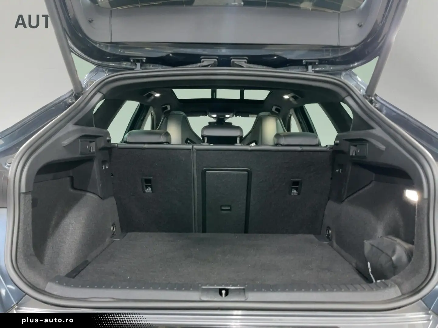 Formentor VZ 2.0 TSI 4Drive DSG  LED ACC PANO