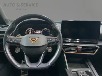 Formentor VZ 2.0 TSI 4Drive DSG  LED ACC PANO