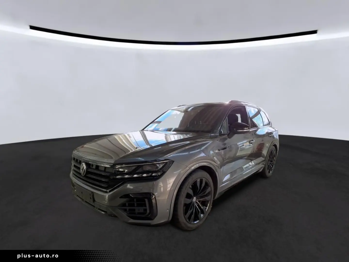 TOUAREG R 4M eHYBRID BLACK 21Z ACC HuD PANO 360