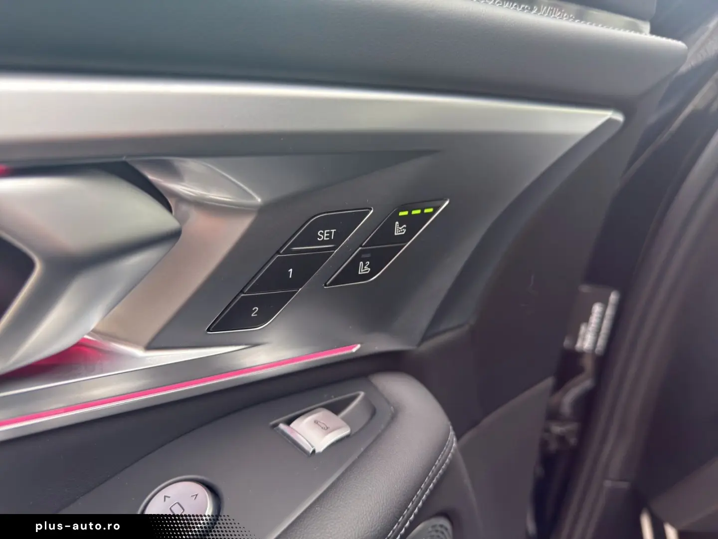 XM 4.4 23  B&W SERVICE NEU GARANTIE VOLL