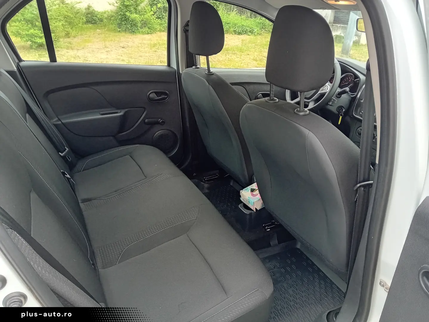 Dacia  Logan  1000 cm 3  75 C p   2020