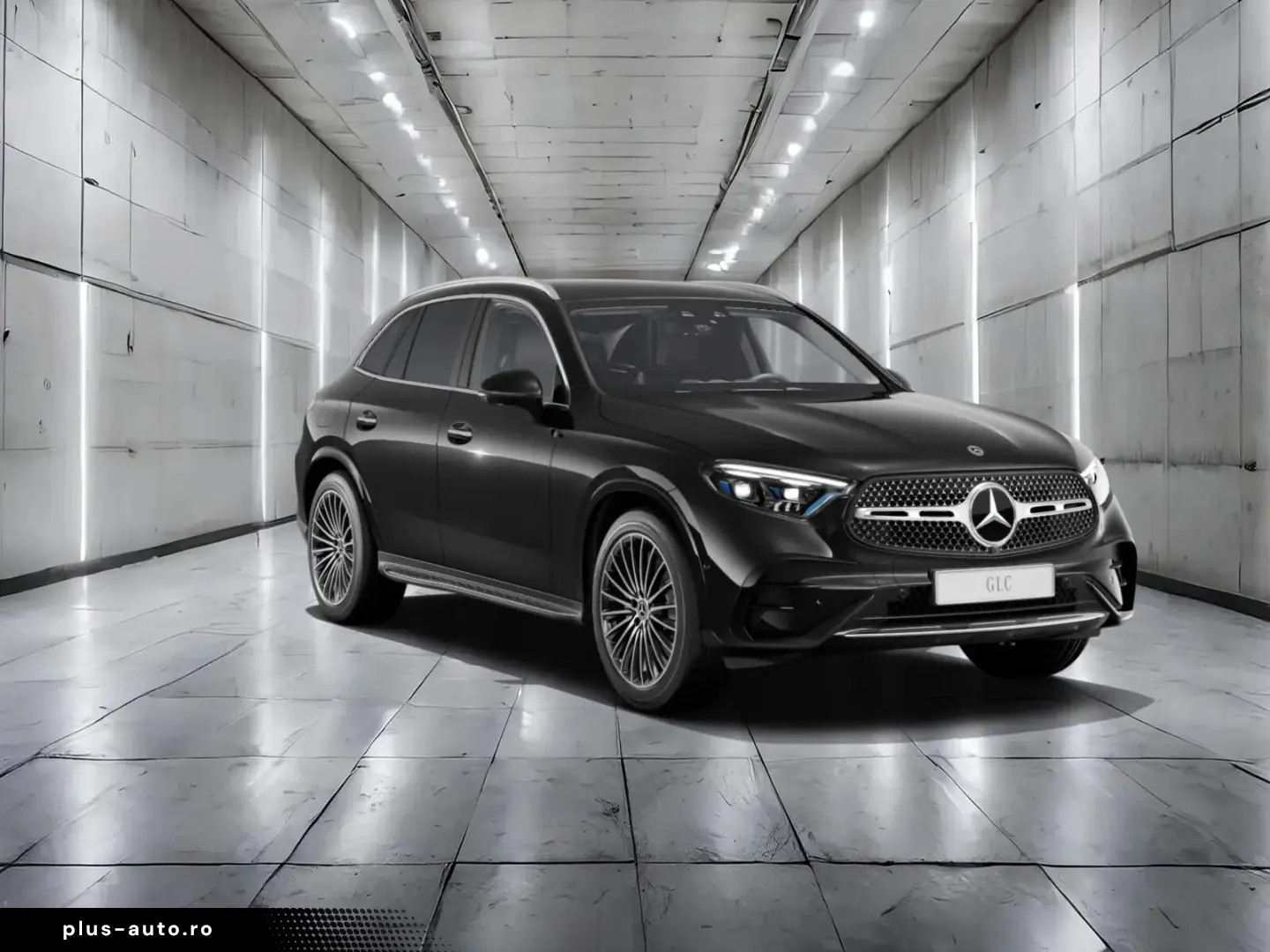 GLC 300 e 4M AMG AMBIENTE DISTRO MEMORY MBUX AHK