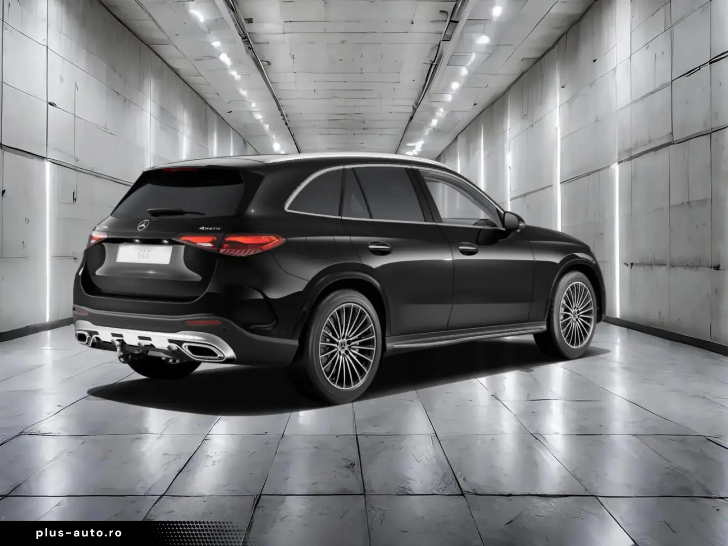 GLC 300 e 4M AMG AMBIENTE DISTRO MEMORY MBUX AHK