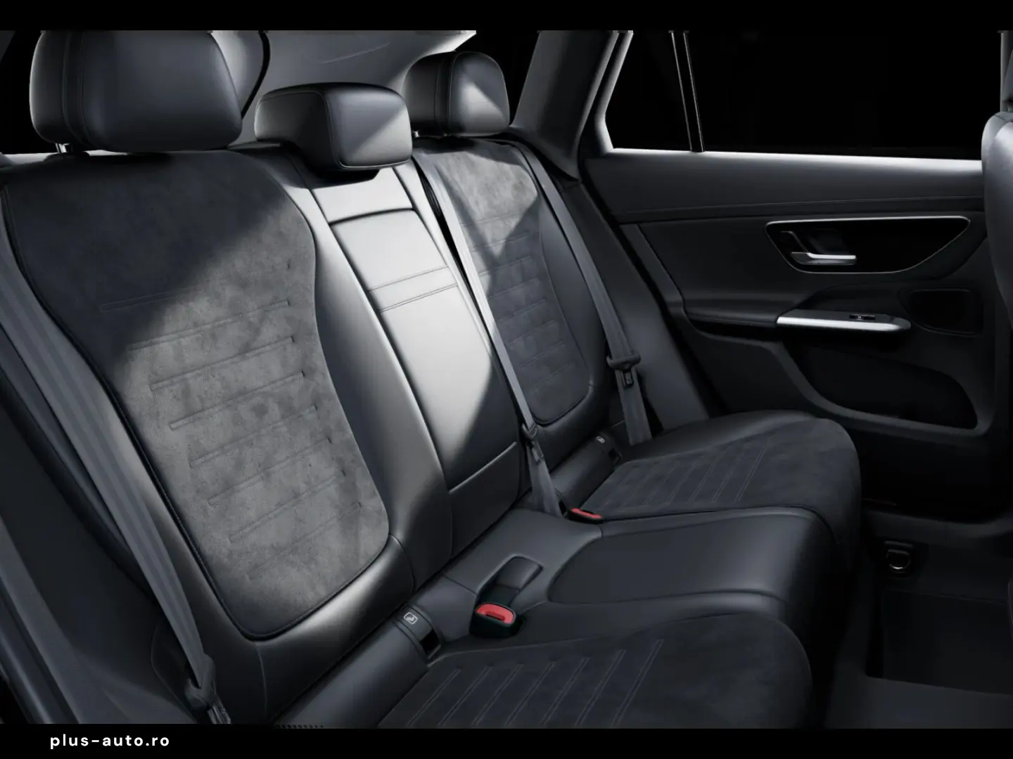 GLC 300 e 4M AMG AMBIENTE DISTRO MEMORY MBUX AHK