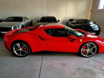 296 GTB GTB Carbon Racing Sitze Lift Display