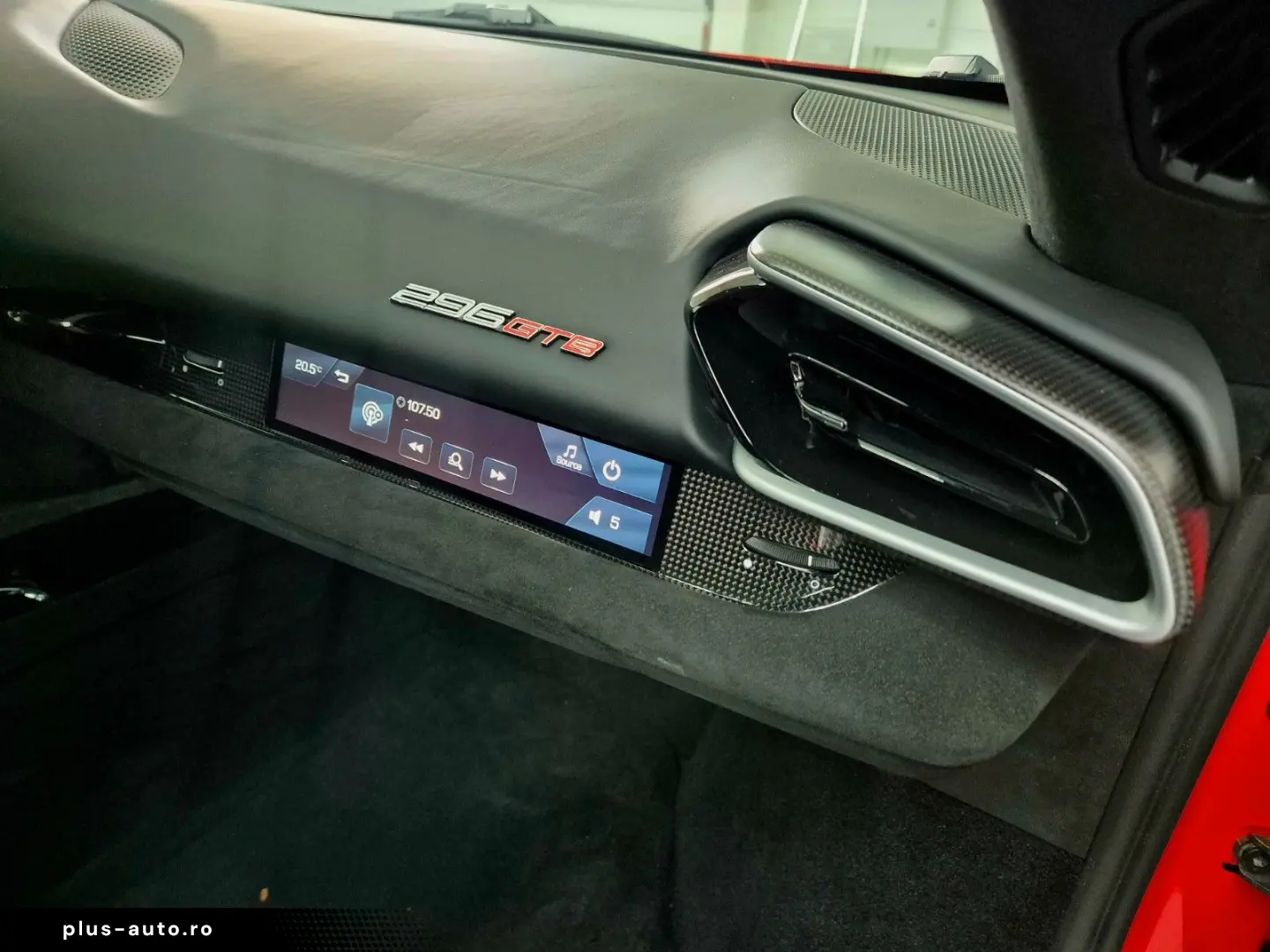 296 GTB GTB Carbon Racing Sitze Lift Display