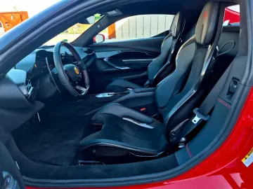 296 GTB GTB Carbon Racing Sitze Lift Display