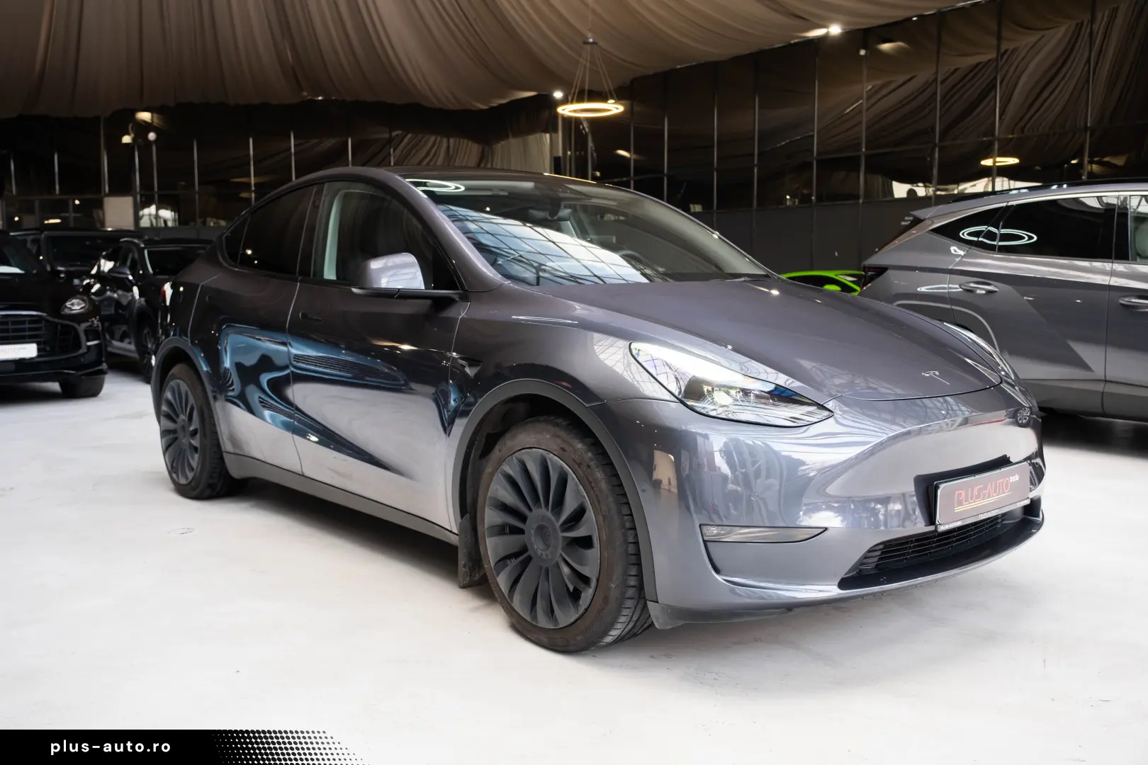 Tesla Model Y Long Range Dual Motor