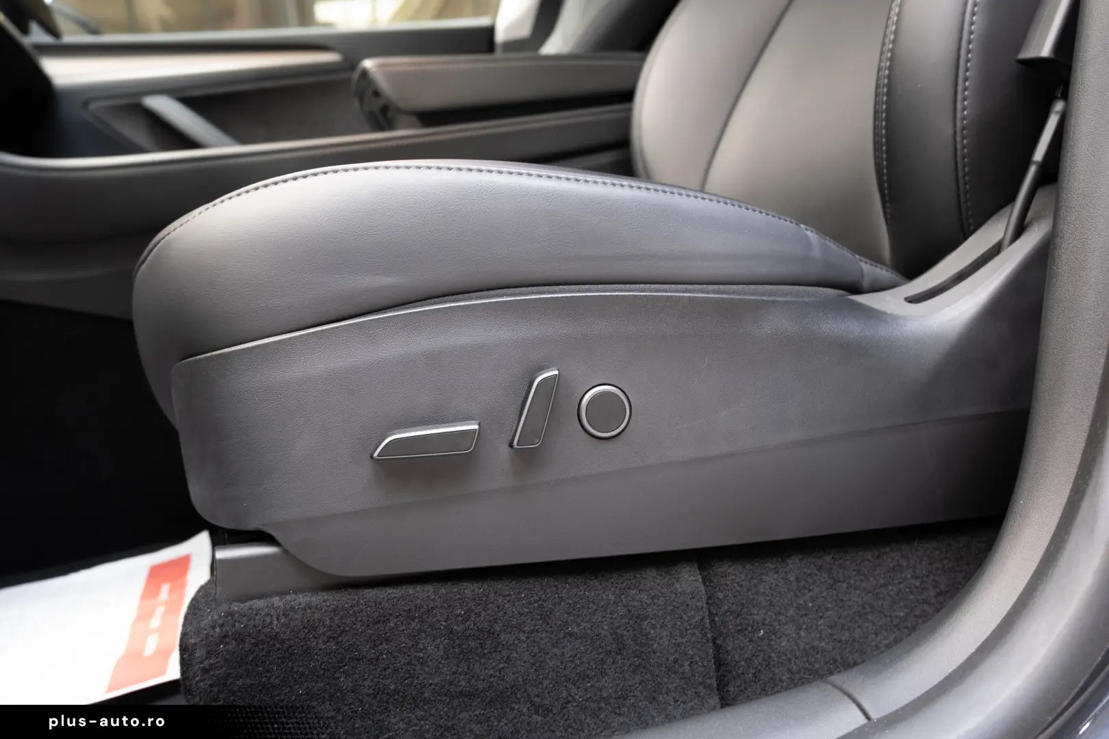 Tesla Model Y Long Range Dual Motor