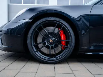 992.1 Carrera GTS   18-Wege   GTS-Paket   Bose