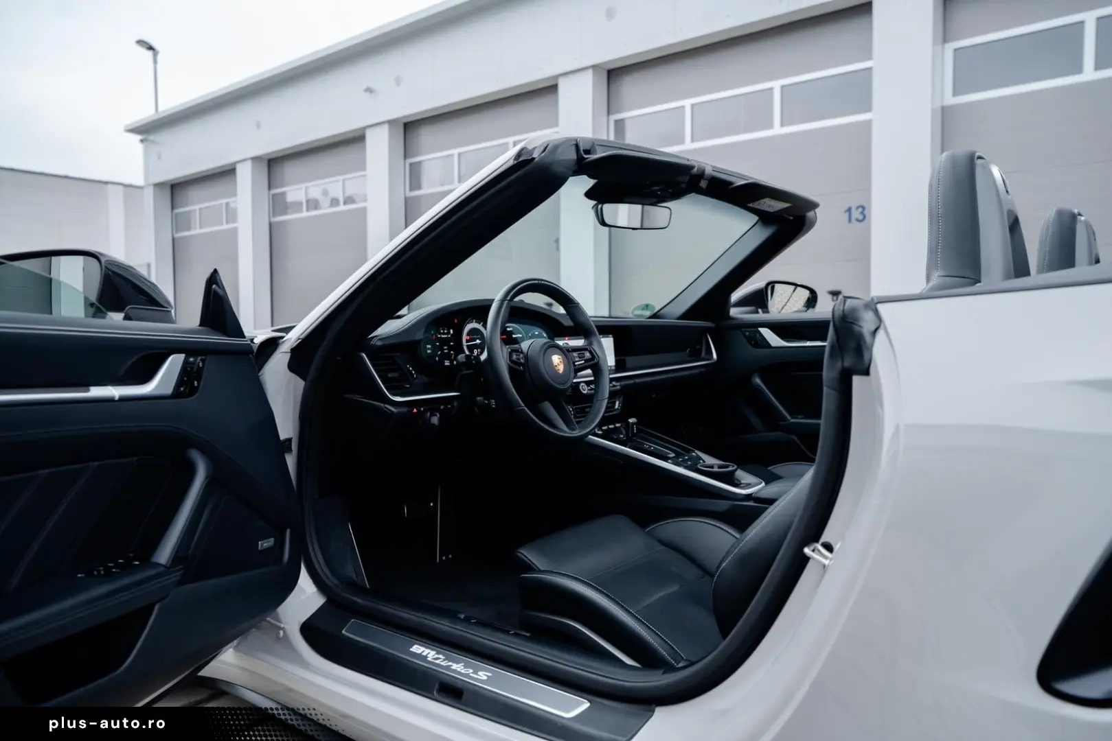 992.1 Turbo S Cabrio   Lift   Exclusive   LED