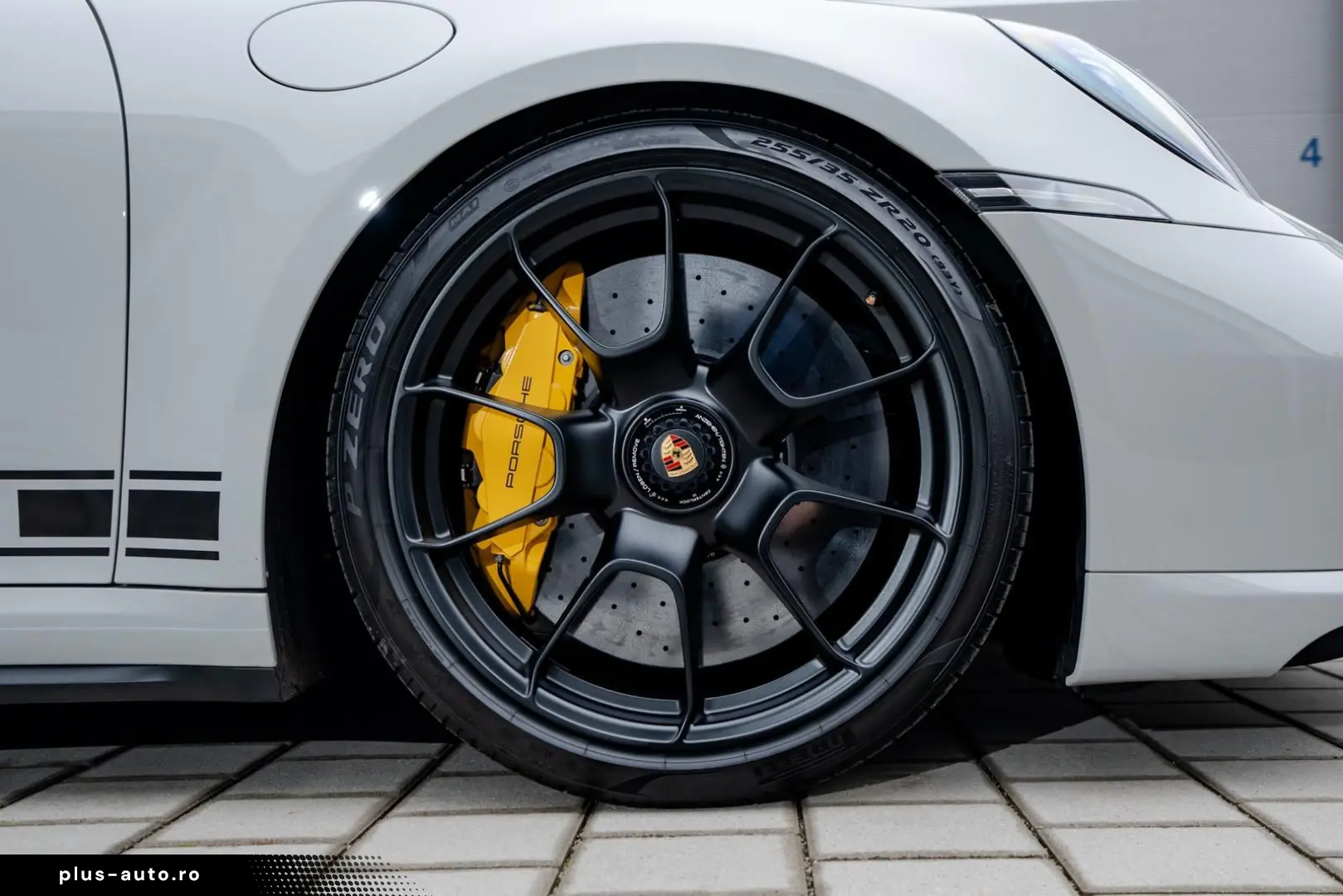 992.1 Turbo S Cabrio   Lift   Exclusive   LED