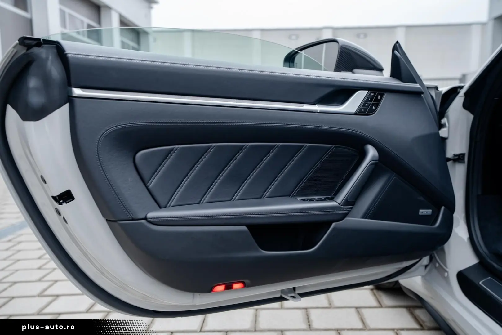 992.1 Turbo S Cabrio   Lift   Exclusive   LED