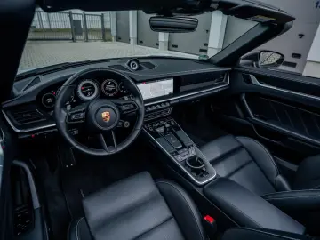 992.1 Turbo S Cabrio   Lift   Exclusive   LED