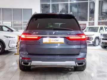 BMW X7 G07 xDrive 40i