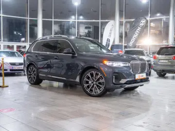 BMW X7 G07 xDrive 40i