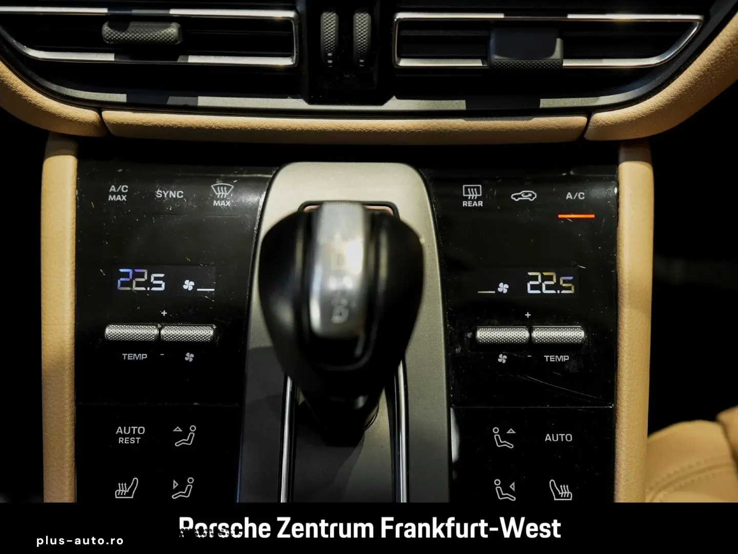 Macan Luftfederung Panoramadach Abstandstempomat