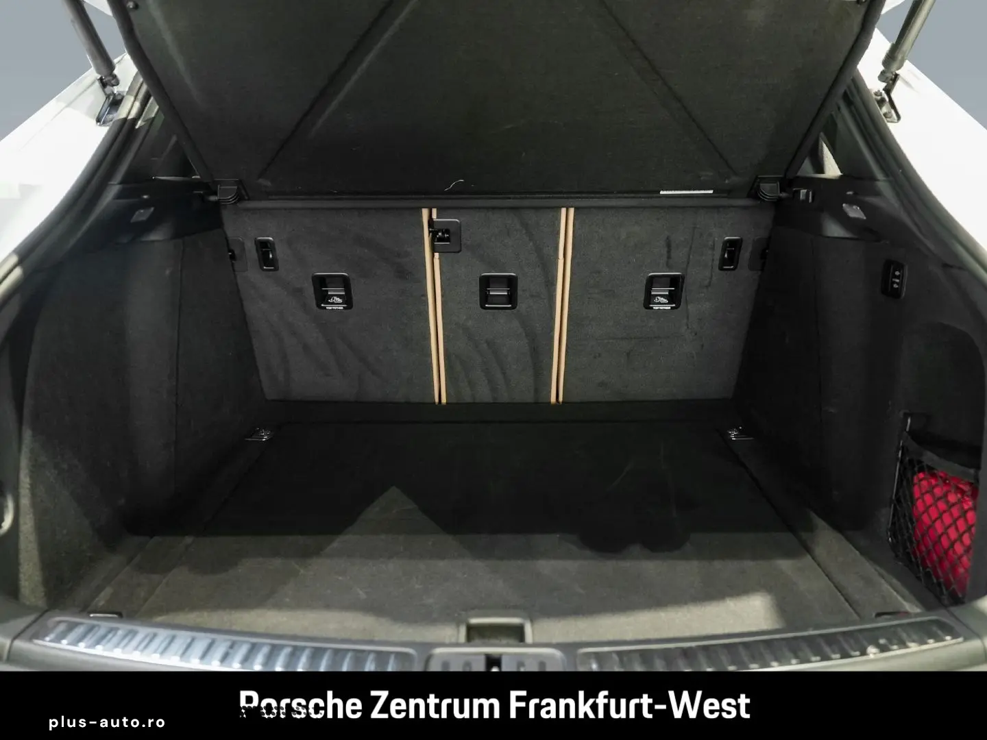 Macan Luftfederung Panoramadach Abstandstempomat