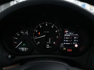 MACAN 2.0 SPORTDESIGN-PANO-SPORTSITZE-MEMORY-20S