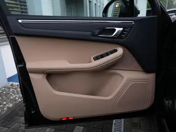 MACAN 2.0 SPORTDESIGN-PANO-SPORTSITZE-MEMORY-20S