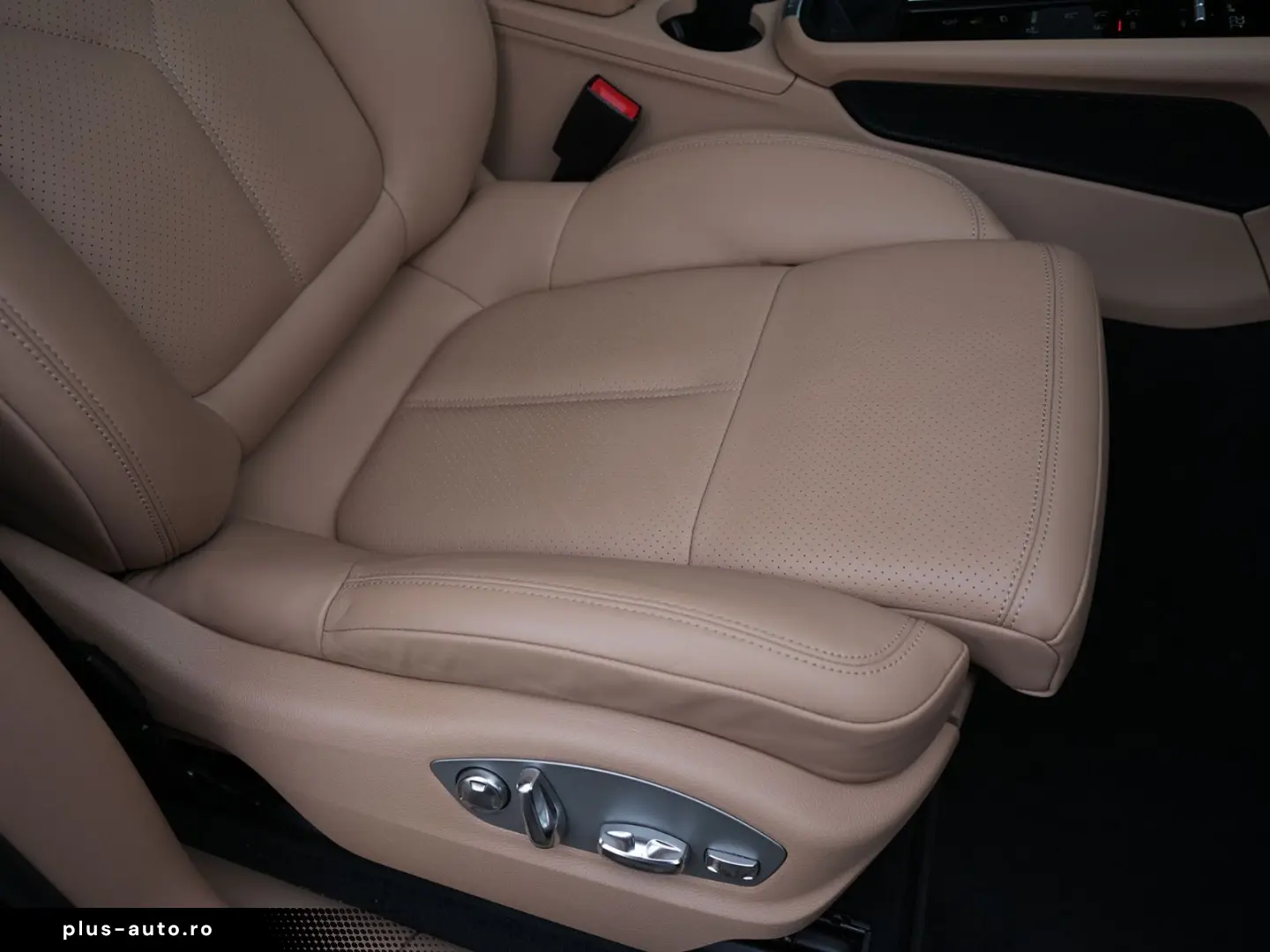 MACAN 2.0 SPORTDESIGN-PANO-SPORTSITZE-MEMORY-20S