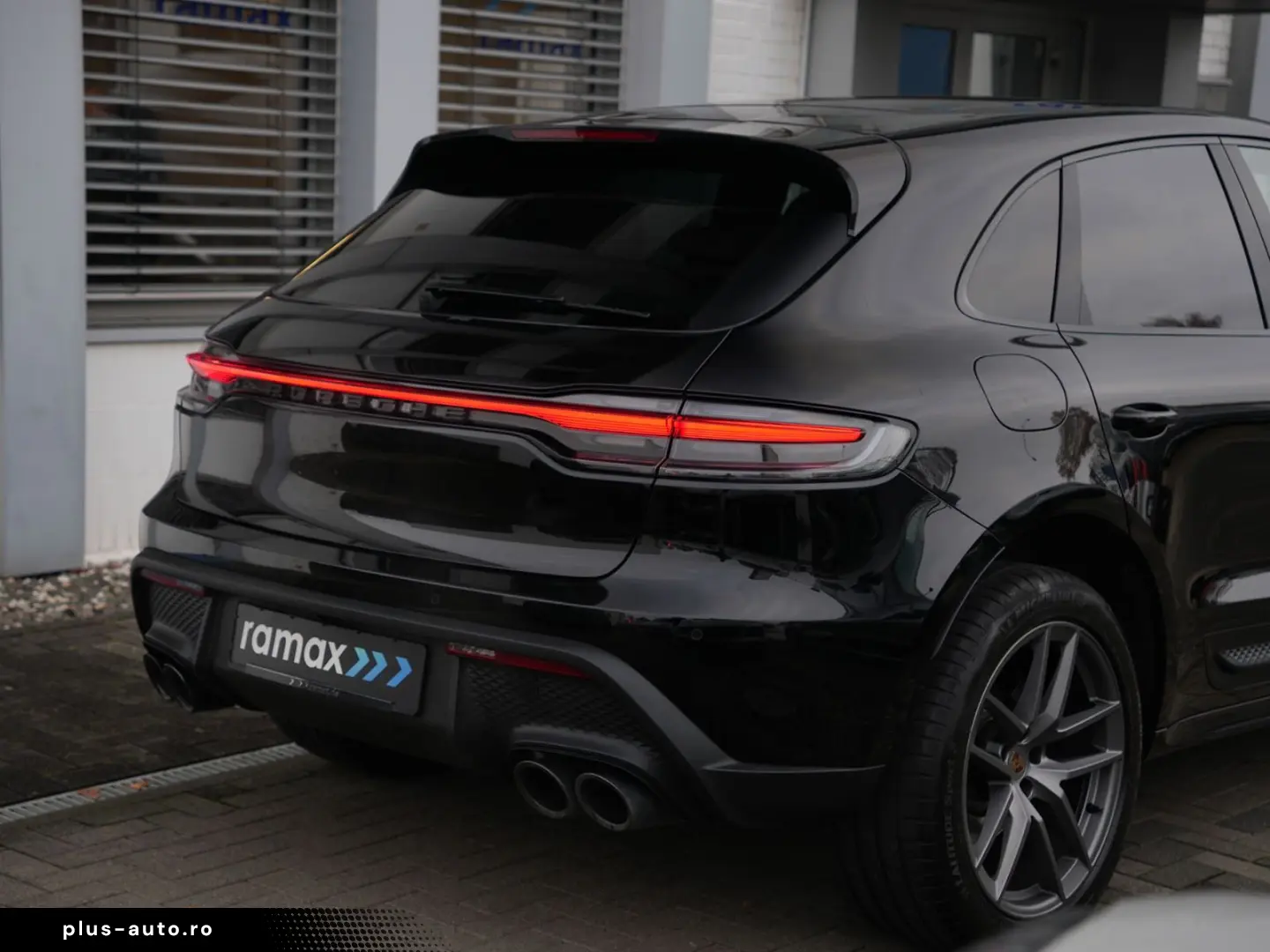MACAN 2.0 SPORTDESIGN-PANO-SPORTSITZE-MEMORY-20S