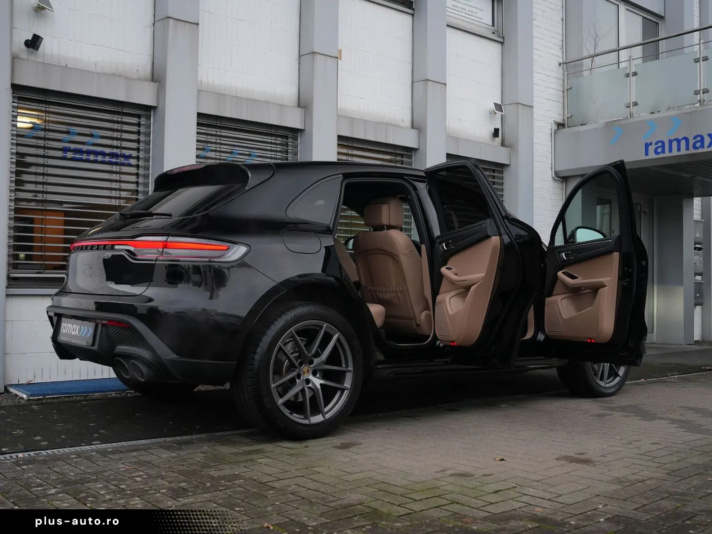 MACAN 2.0 SPORTDESIGN-PANO-SPORTSITZE-MEMORY-20S