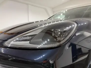 Cayenne Platinum Edition Keyless Go ACC Panorama