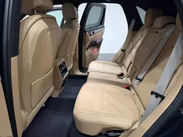 Cayenne Platinum Edition Keyless Go ACC Panorama