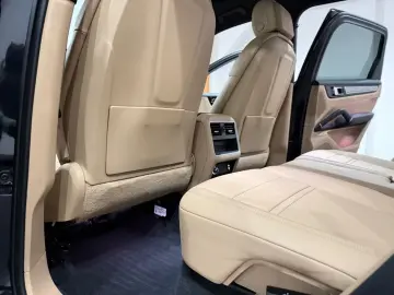 Cayenne Platinum Edition Keyless Go ACC Panorama