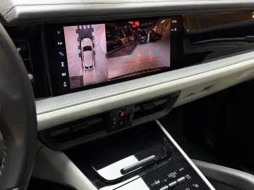 Cayenne S  Kreide Pano HuD InnoDrive Sport-Desig