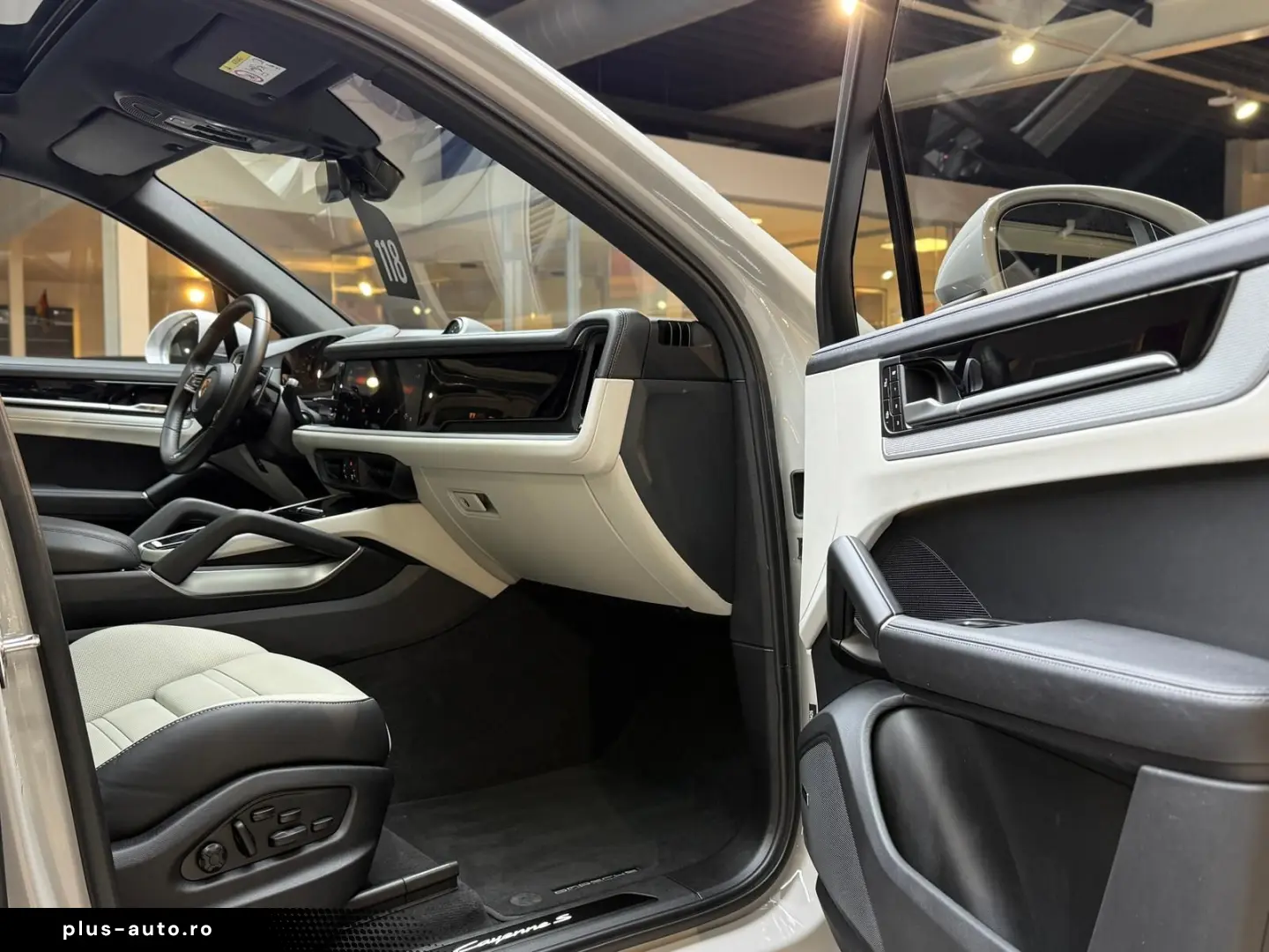 Cayenne S  Kreide Pano HuD InnoDrive Sport-Desig